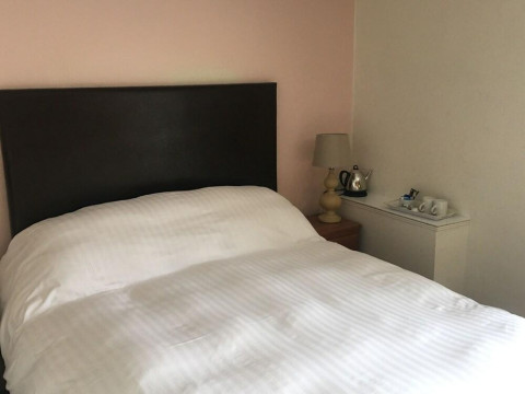 Bridge Farm Guesthouse