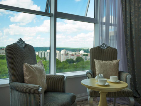 Bristol Central Park Hotel