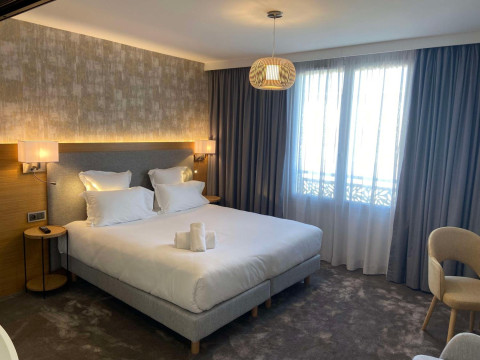 BRIT HOTEL PARIS ORLY