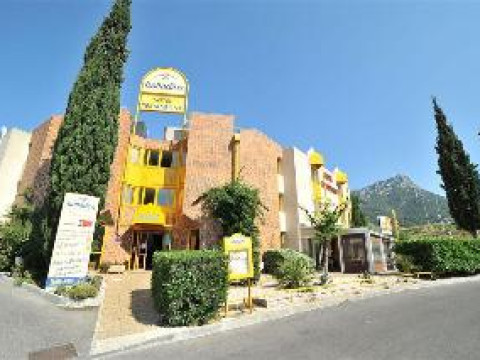 BRIT HOTEL TOULON-LA VALETTE DU VAR