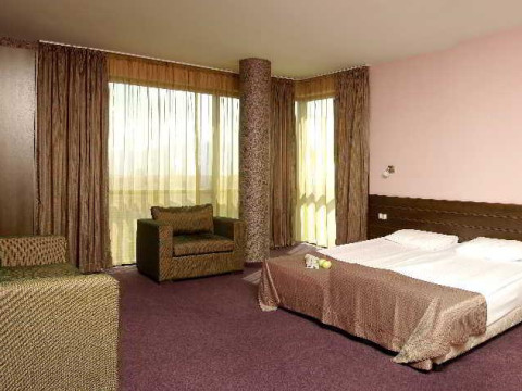 HOTEL BUDAPEST
