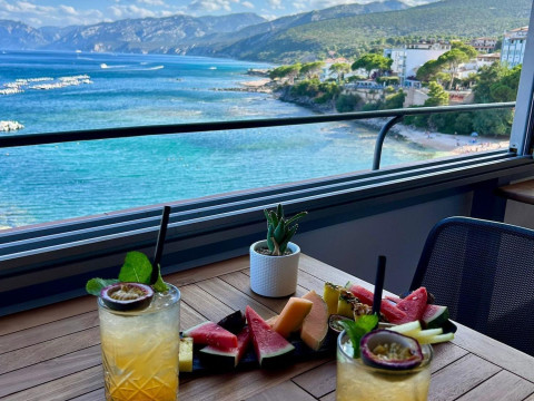 Bue Marino Hotel & Rooftop Bar