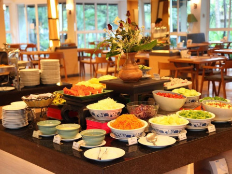 The Green Park Resort