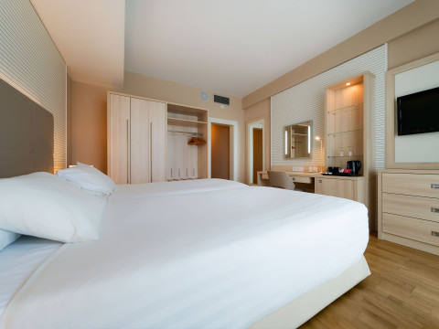 Bull Reina Isabel  Spa