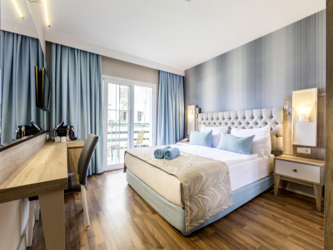 Tui Magic Life Masmavi