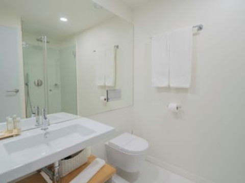 BURGUS TRIBUTE AND DESIGN HOTEL