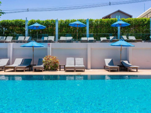 Buri Tara Resort