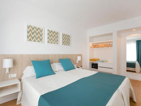 Cabot Hobby Club Apartments