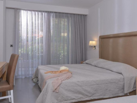 Cactus Beach Hotel