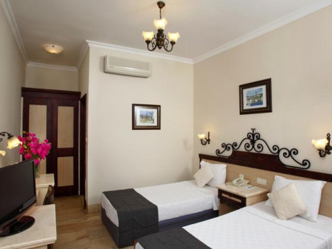 FLEUR BAY RESORT (EX.CACTUS FLEUR BEACH CLUB)