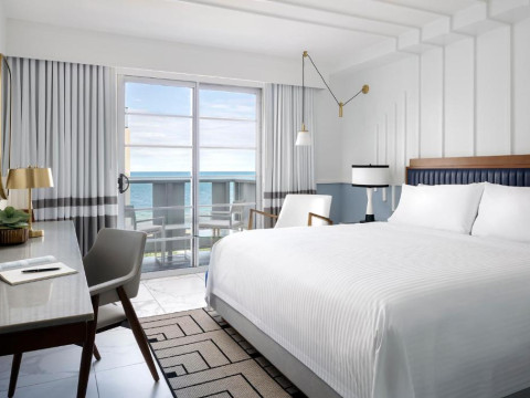 Cadillac Hotel & Beach Club