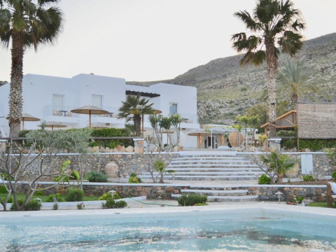 Caesars Gardens Hotel & Spa
