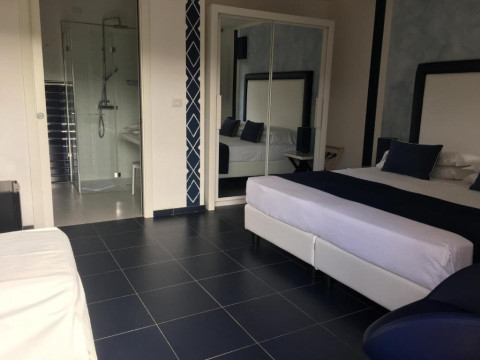 CALA ROSA CLUB HOTEL