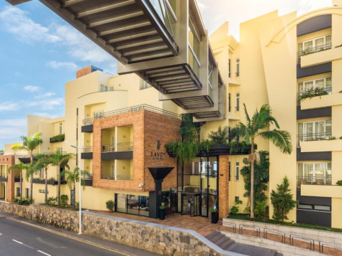 Hotel Calheta Beach