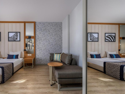 CALIDO MARIS HOTEL