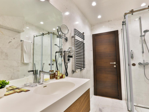 Hotel California by Aycon