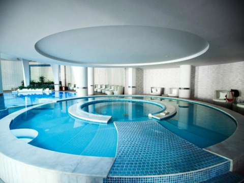 CALISTA LUXURY RESORT WINTER