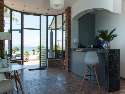 Calma Beach Hotel