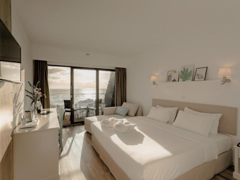 Caloura Hotel Resort