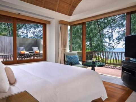 Renaissance Phuket Resort & Spa