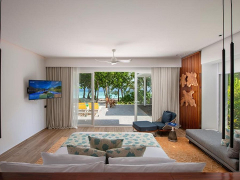 Emerald Maldives Resort And Spa