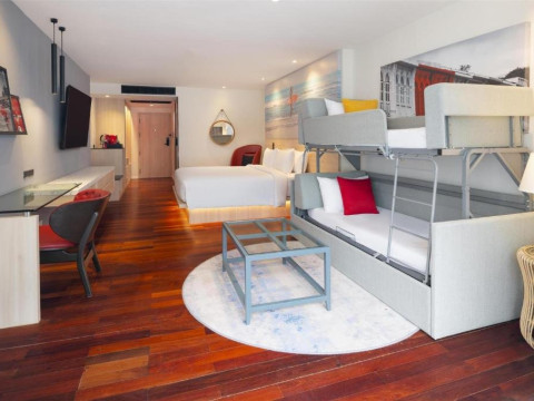 Radisson Red Phuket Patong Beach