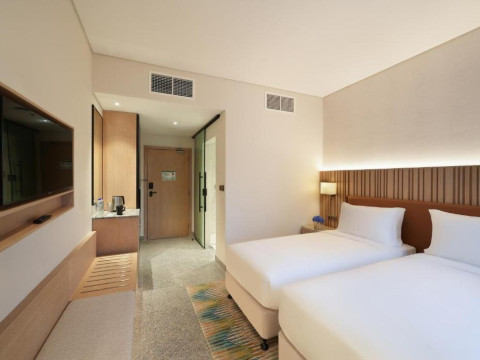 Arabian Park Dubai - Edge by Rotana