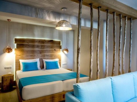 Senses Blue Boutique Hotel