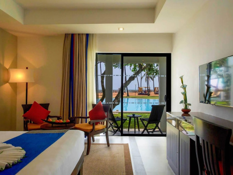 Club Hotel Dolphin