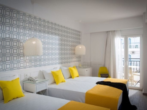 Mari Kristin Beach Hotel
