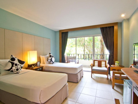 The Green Park Resort
