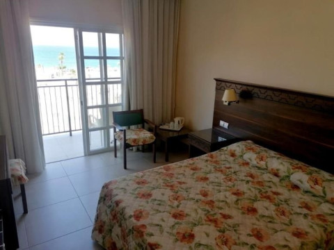 Anais Bay Apartments
