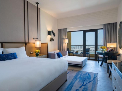 Amwaj Rotana Jumeirah Beach