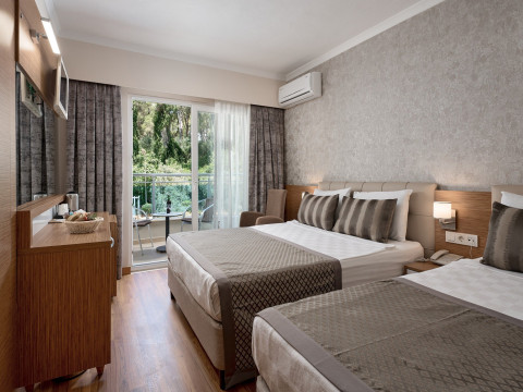Annabella Park Hotel
