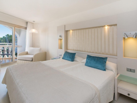 IBEROSTAR SELECTION ALBUFERA PLAYA