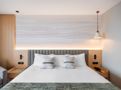 Korumar Deluxe Hotel