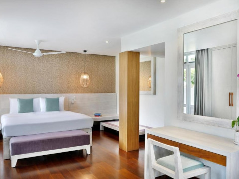 Avani Kalutara Resort