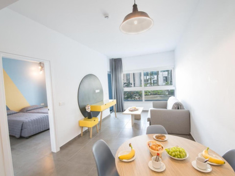 Anthea Hotel Apartments