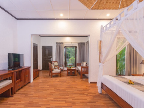 Bandos Island Resort & Spa