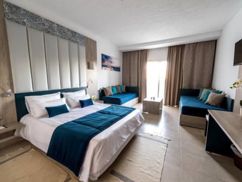 Mahdia Beach & Aqua Park