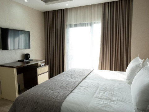 Great White Hotel
