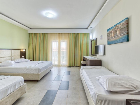 MAJESTIC HOTEL