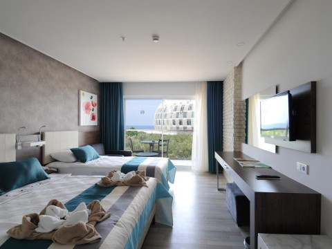 Lonicera West Hotel