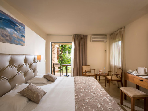 Bella Beach Resort