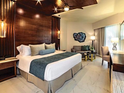 Secrets Royal Beach Punta Cana