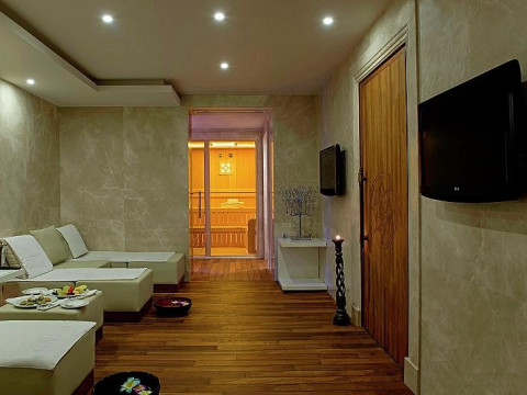 Calista Luxury Resort