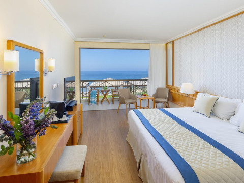 Constantinou Bros Athena Beach Hotel