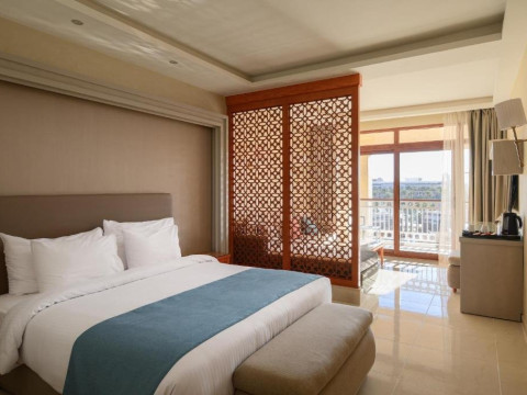 Al Kasr Sahl Hasheesh