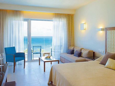 Sunrise Pearl Hotel & Spa