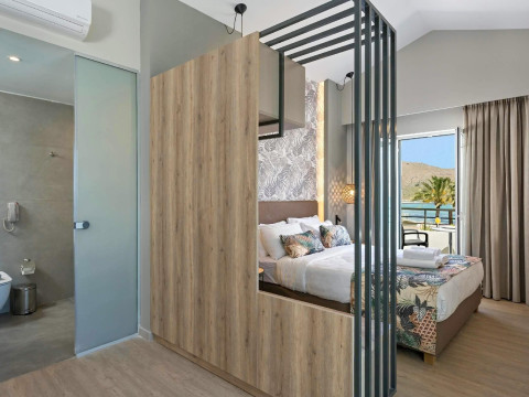 Mare Blue & Suites